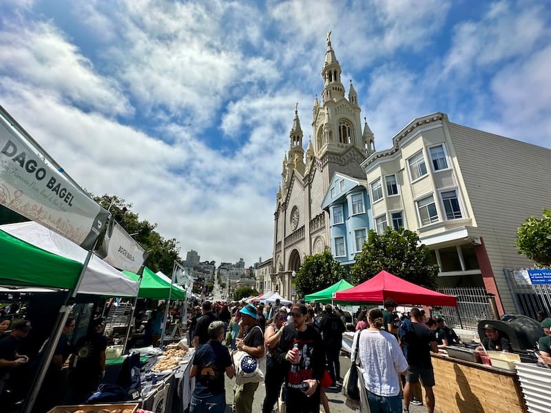 There’s nothing like a pizza, bagel, and beer festival on a sunny day in North Beach. Photo: © tablehopper.com.