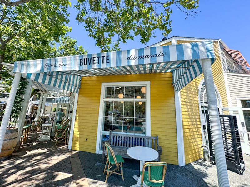 Buvette du Marais’ quaint exterior is the newest addition to Marin Country Mart in Larkspur. Photo courtesy of Le Marais Bakery.