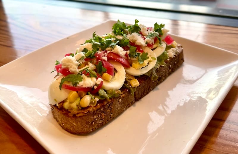 The delicious-sounding sikil p’aak avocado toast. Photo courtesy of Alushe.